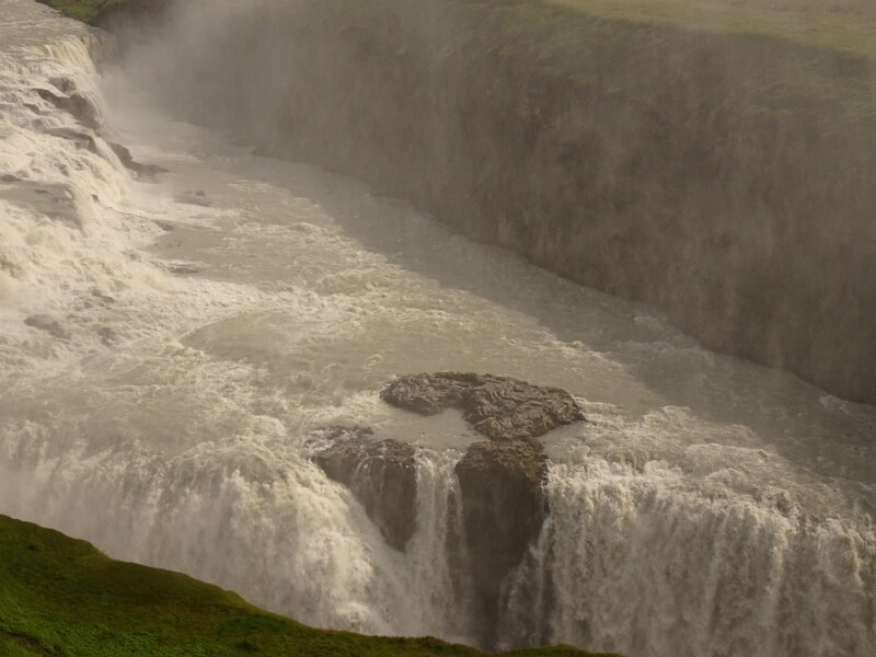 Above 23-Jul-19   12 22 52