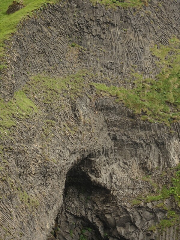 Halsanefshellir 25-Jul-19   15 52 02