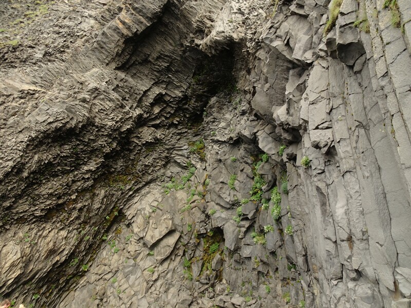 Halsanefshellir 25-Jul-19   15 57 18