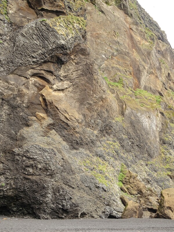 Halsanefshellir 25-Jul-19   16 05 52