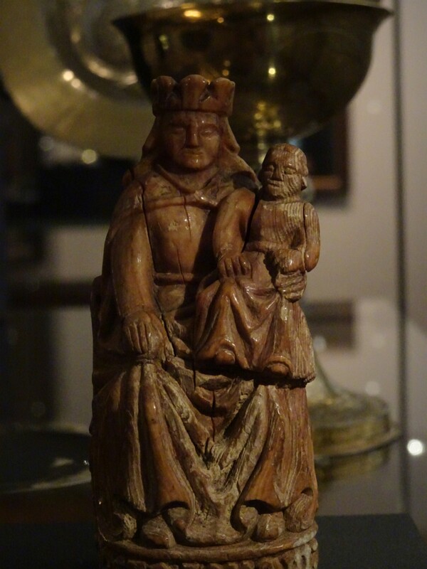 Iceland National Museum 24-Jul-19   14 01 00